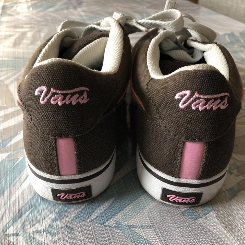 Vans Brown Sneakers With Pink Trim - Womens 8.5 - Picture 3 of 5